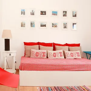 Casa Encantada - Elias Apartment Lisbon